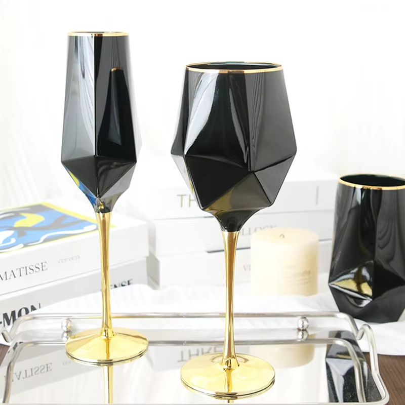 Saf Siyah Kristal Altın Kenar  - Wine Beer The Whiskey incelemesi ve fiyatı